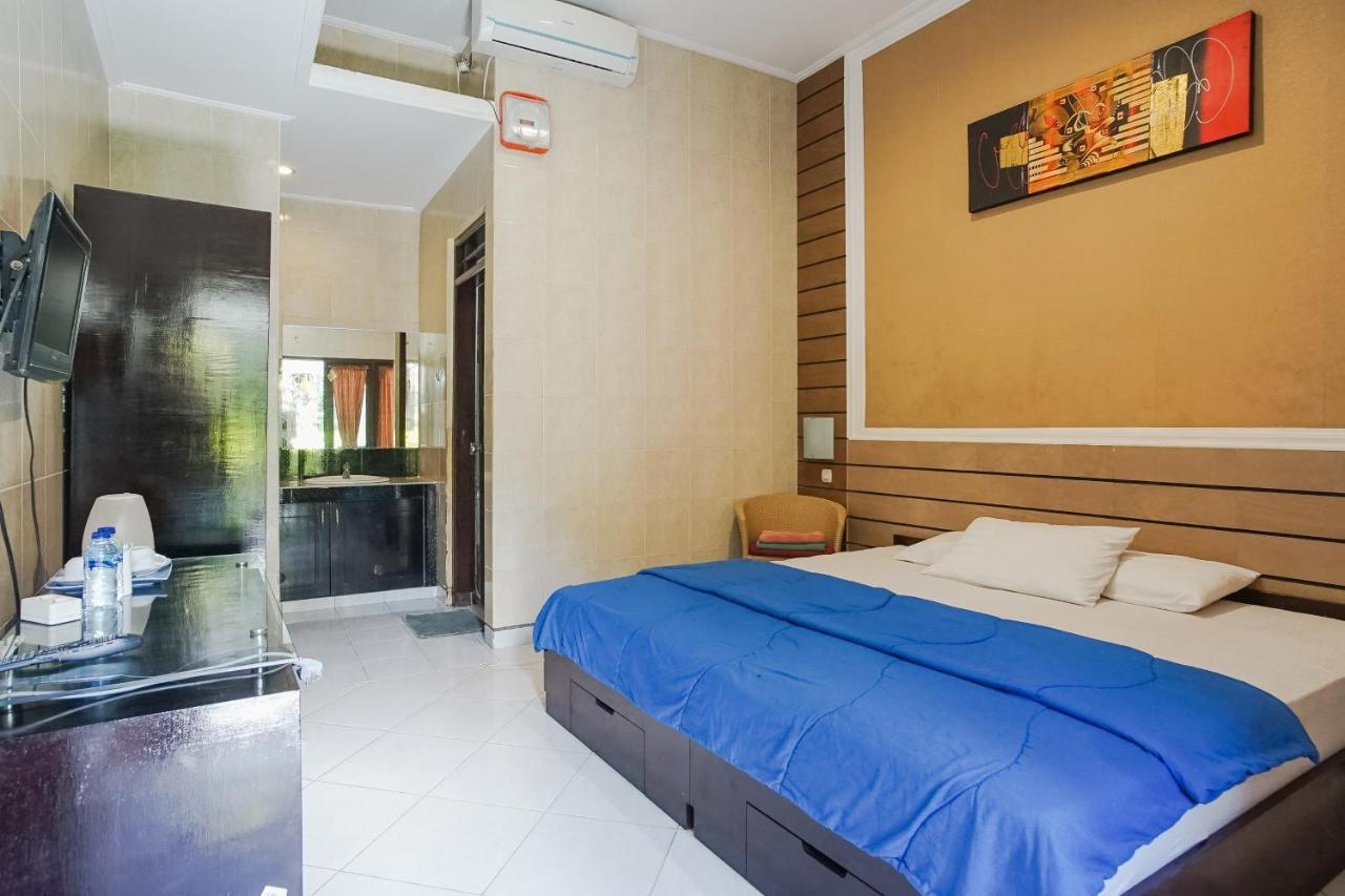 Denays Guesthouse Jimbaran Exterior foto