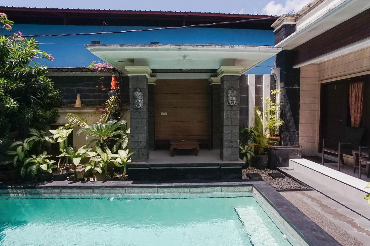 Denays Guesthouse Jimbaran Exterior foto