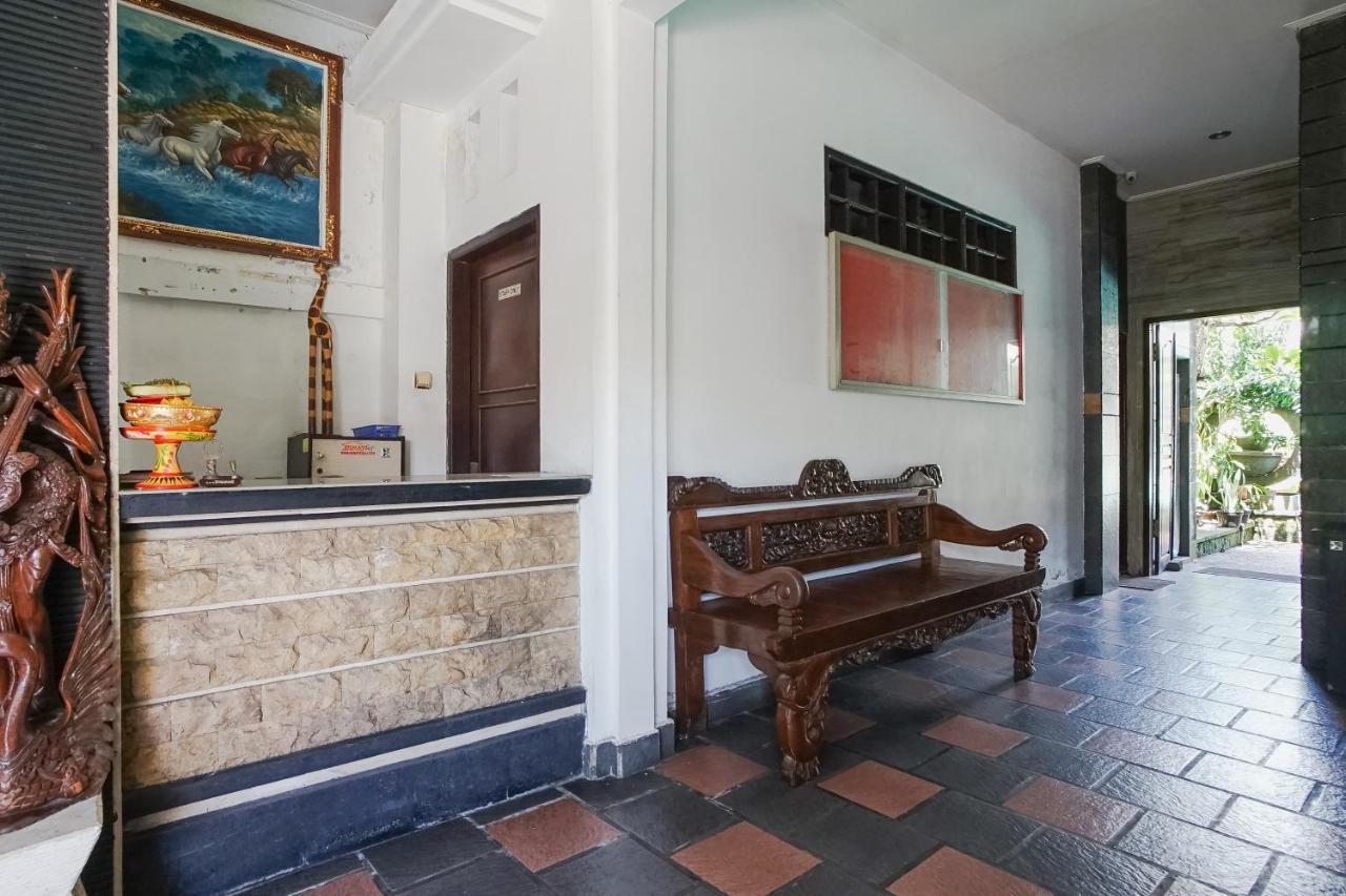 Denays Guesthouse Jimbaran Exterior foto
